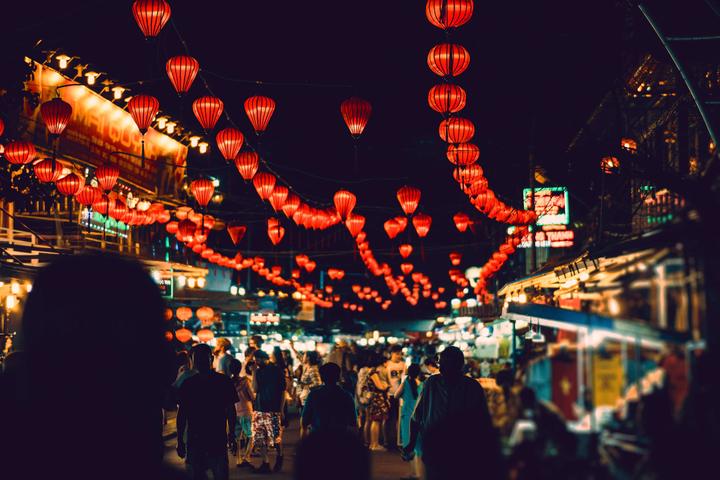 - Tận dụng công nghệ AI: Công nghệ AI có thể giúp các nhà sáng tạo tạo ra nội dung